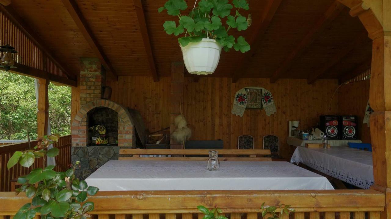 Breb 418, Casa Opris Guest House ภายนอก รูปภาพ